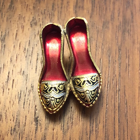 vintage gold shoes